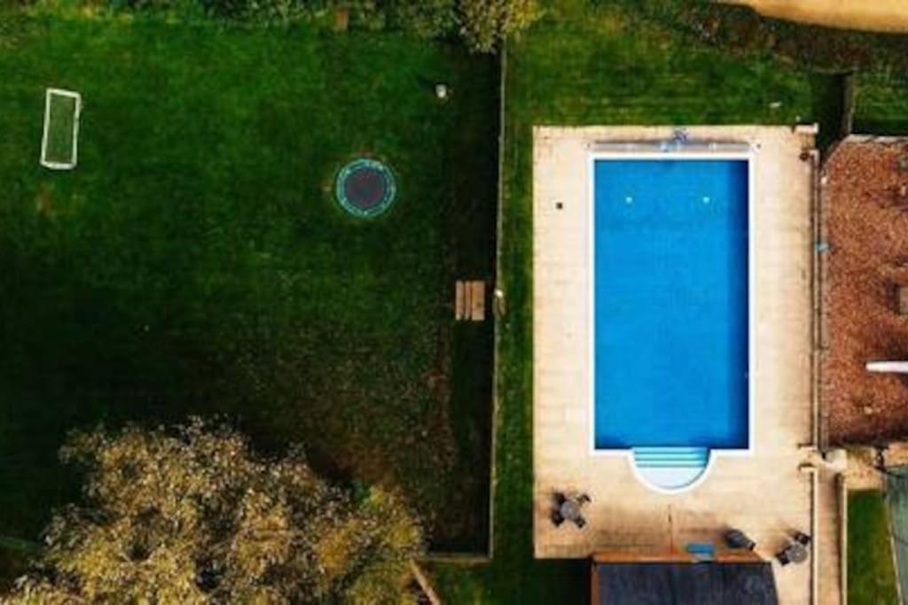 Castleford Cottage , Lowermill Estate Somerford Keynes 외부 사진
